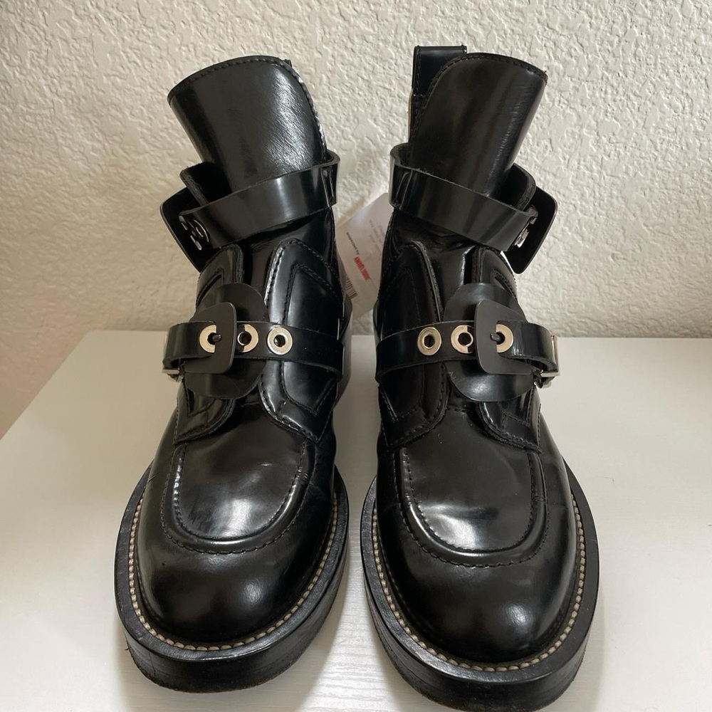 Balenciaga centurion boots